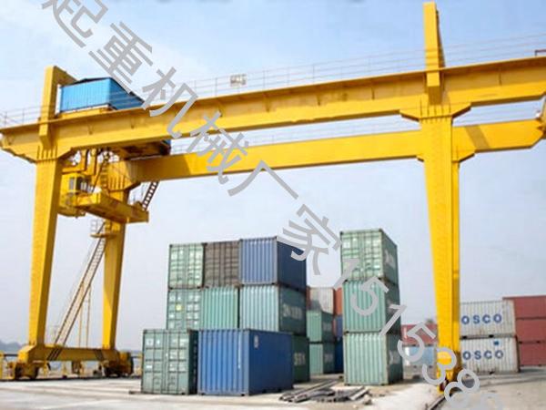 山东聊城轨道集装箱门式起重机销售厂家设备可以充分利用空间