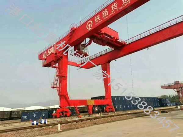广东佛山集装箱门式起重机厂家设备实现无操作死角，提高了安全性