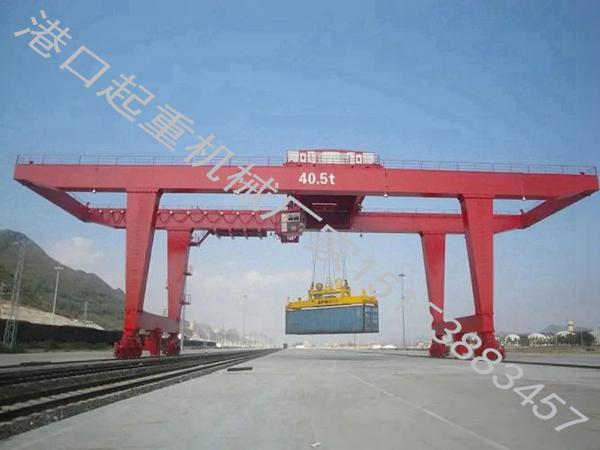 浙江金华集装箱门式起重机厂家集装箱门式起重机吊具特点
